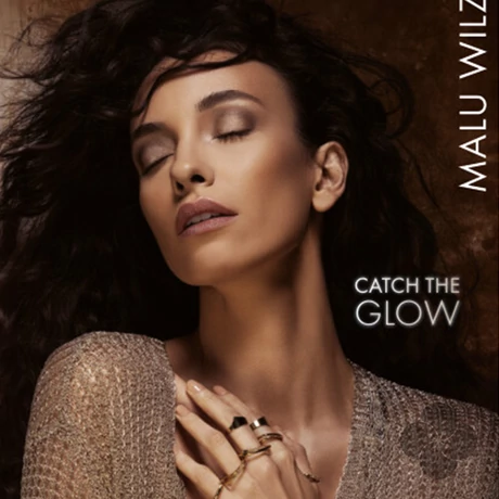 Malu Wilz Catch the Glow poszter