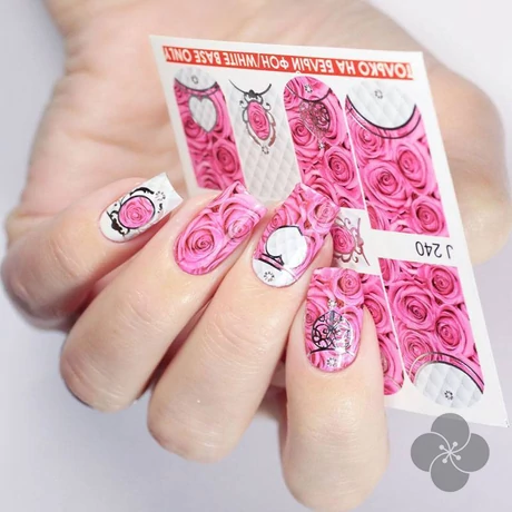 PN - Nail Dress Sticker - Roses (Rózsák) - 240