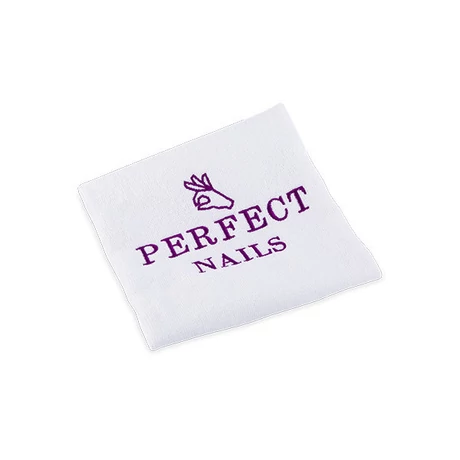 Törölköző 30x50 cm Perfect Nails logóval